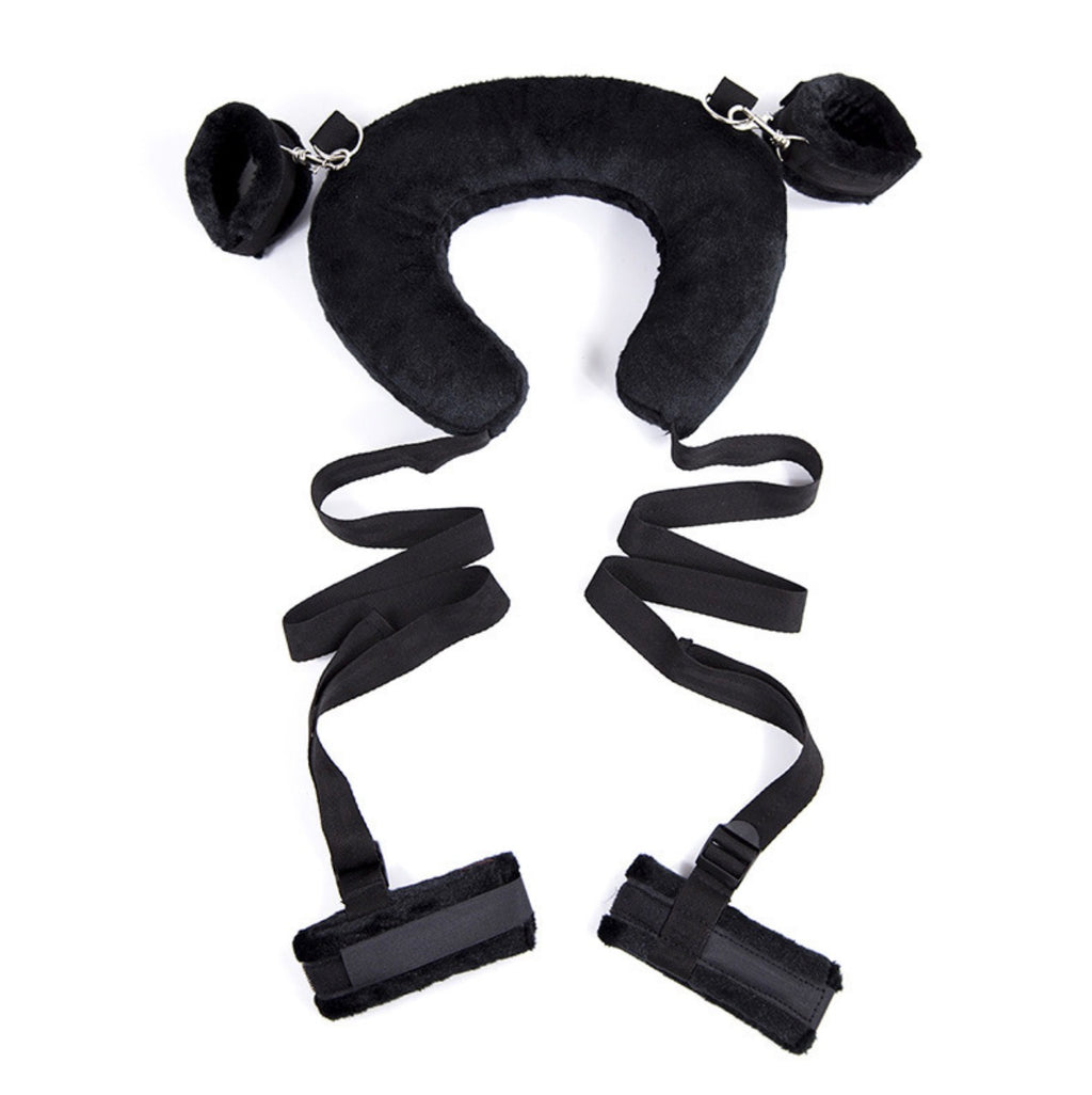 BDSM - menottes de collier